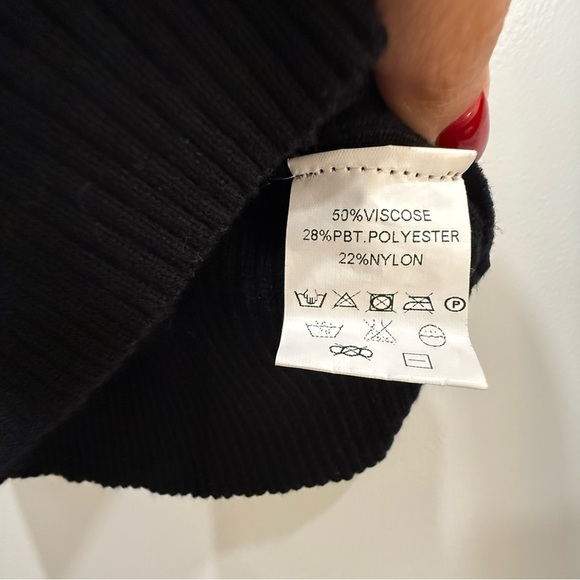 VRG GRL Black Ribbed Long Sleeve Sweater - Picture 3 of 5